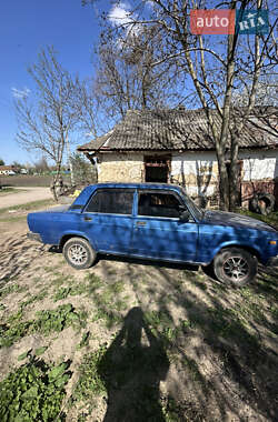 Седан ВАЗ 2107 2006 в 