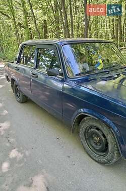 Седан ВАЗ 2107 2004 в 