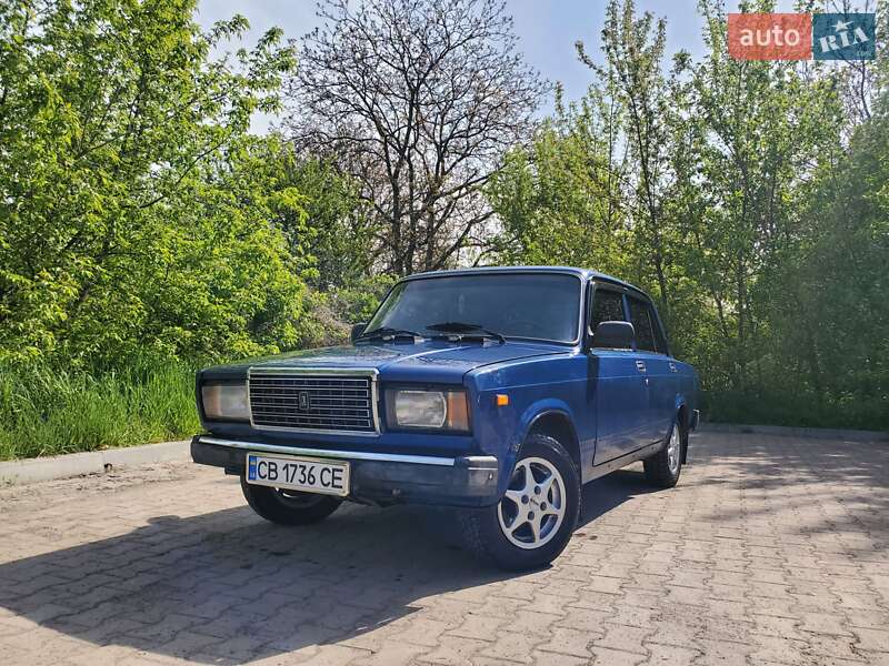 Седан ВАЗ / Lada 2107 2008 в Ровно