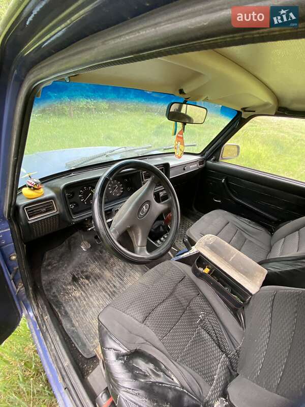 Седан ВАЗ / Lada 2107 2007 в Николаевке фото 10 Седан ВАЗ / Lada 2107 2007 в Николаевке