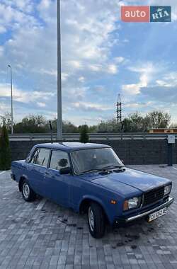 Седан ВАЗ 2107 2005 в Бузовой