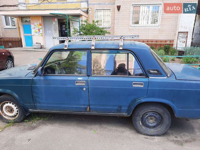 Седан ВАЗ / Lada 2107 1998 в Києві фото 2 Седан ВАЗ / Lada 2107 1998 в Києві