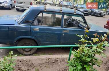 Седан ВАЗ 2107 1998 в Киеве