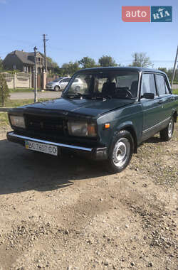 Седан ВАЗ 2107 2003 в 