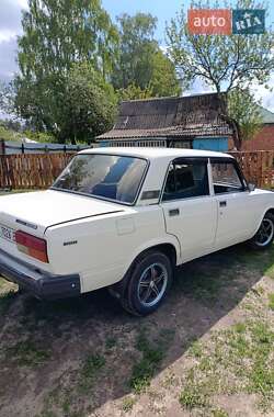 Седан ВАЗ 2107 1990 в 