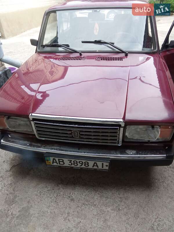 Седан ВАЗ / Lada 2107 2003 в Подільську