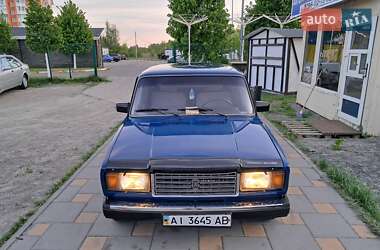 Седан ВАЗ 2107 2004 в 