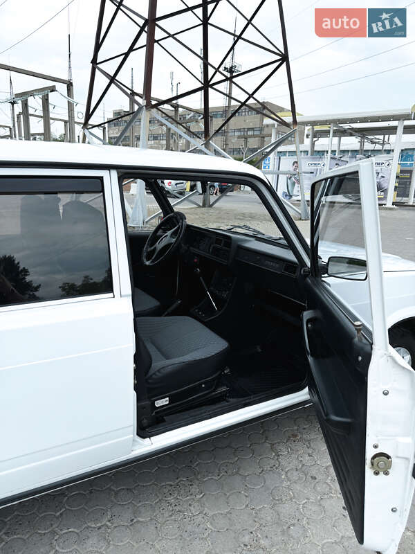 Седан ВАЗ / Lada 2107 2005 в Чернівцях фото 9 Седан ВАЗ / Lada 2107 2005 в Чернівцях