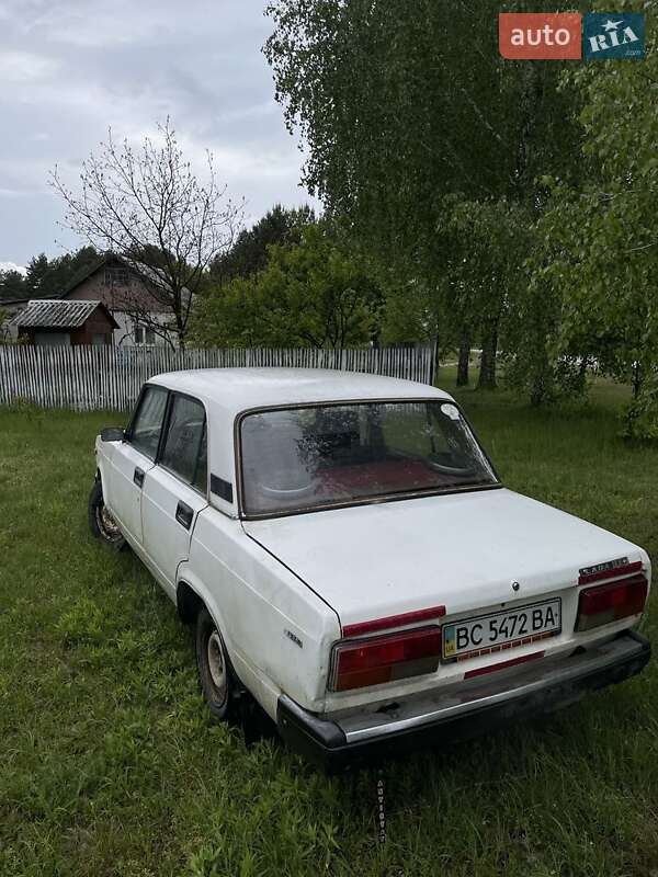 Седан ВАЗ 2107 1992 в 