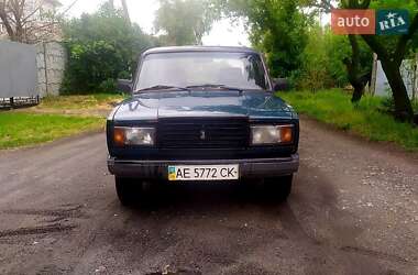 Седан ВАЗ 2107 2004 в Днепре