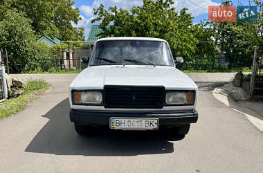 Седан ВАЗ 2107 1999 в 