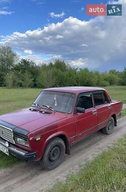 Седан ВАЗ 2107 1990 в 