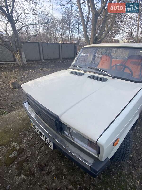 Седан ВАЗ 2107 1990 в 