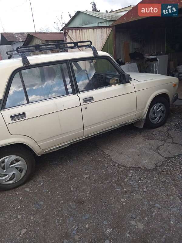 Седан ВАЗ / Lada 2107 1988 в Львове фото 6 Седан ВАЗ / Lada 2107 1988 в Львове