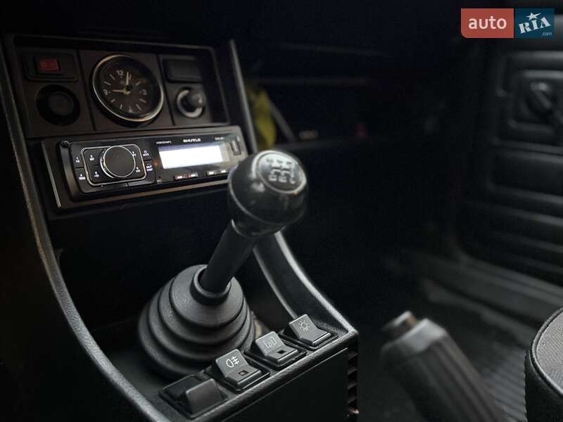 Седан ВАЗ / Lada 2107 2003 в Одессе