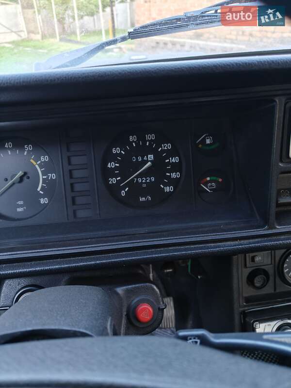 Седан ВАЗ / Lada 2107 2005 в Ромнах