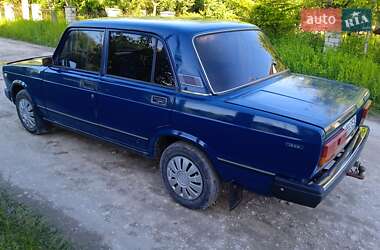 Седан ВАЗ 2107 2005 в Кременце