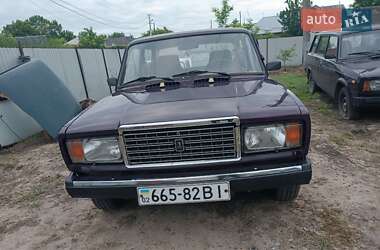 Седан ВАЗ 2107 2000 в Ямполе