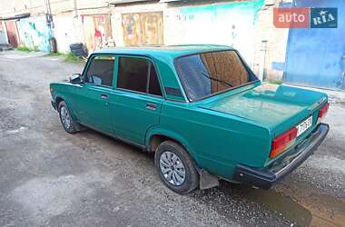 Седан ВАЗ 2107 2005 в 