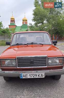 Седан ВАЗ 2107 1983 в Днепре