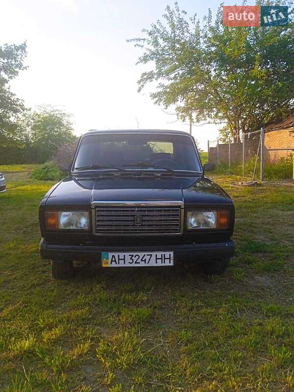 Седан ВАЗ / Lada 2107 2010 в Межовій