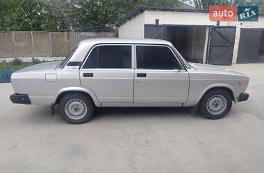 Седан ВАЗ 2107 2010 в Конотопі