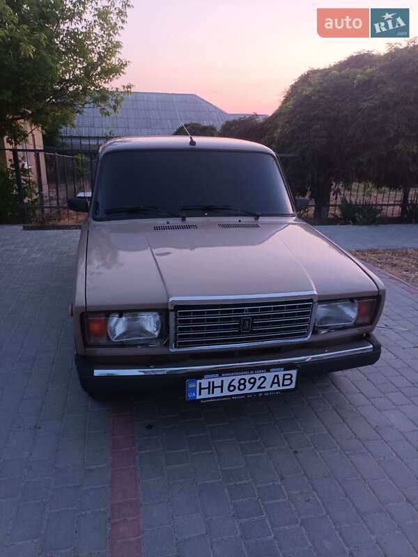 ВАЗ / Lada 2107 1990