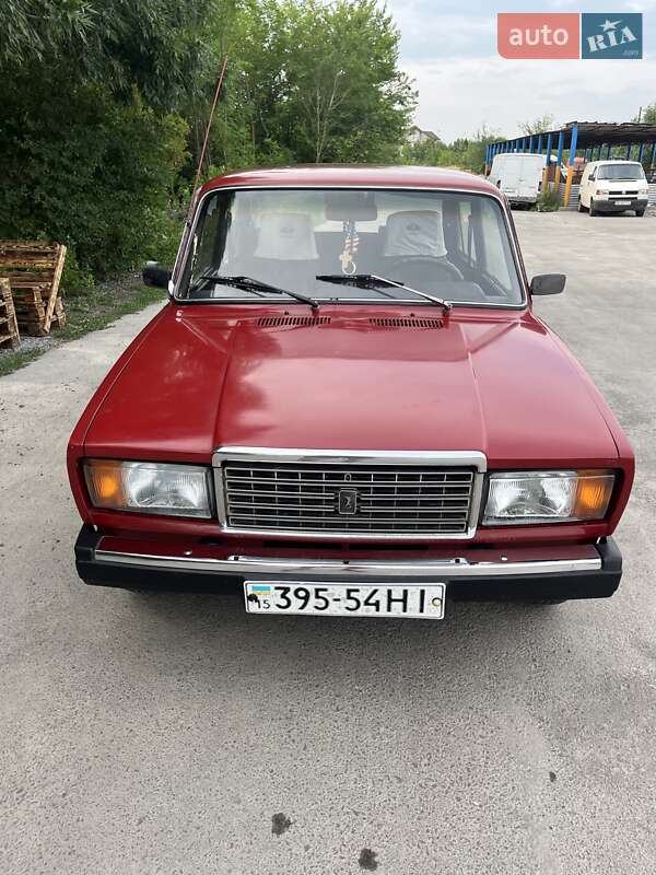 Седан ВАЗ 2107 1987 в 