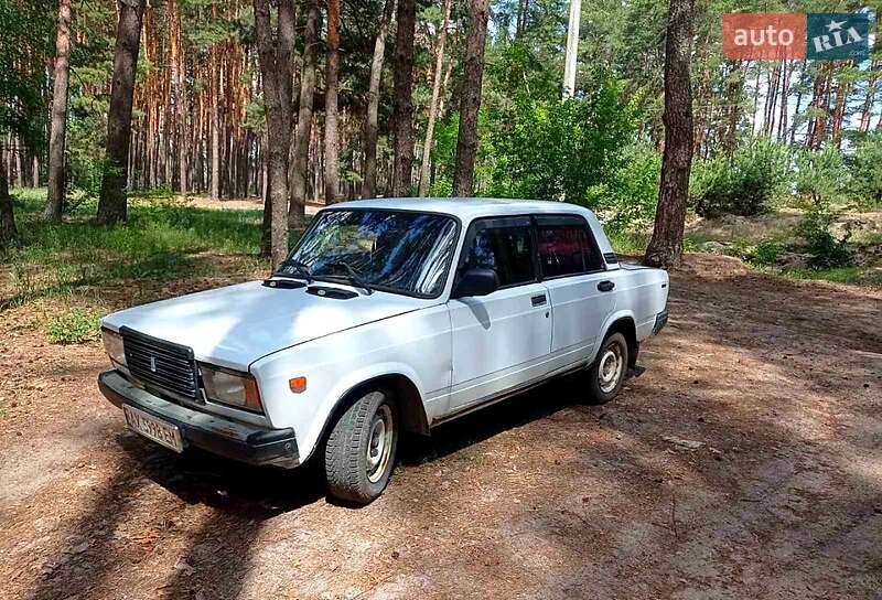 Седан ВАЗ / Lada 2107 1997 в Мерефа