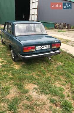 Седан ВАЗ 2107 2001 в Умани