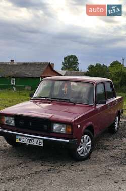 Седан ВАЗ 2107 2005 в Иваничах