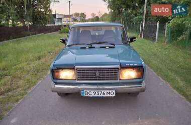 Седан ВАЗ 2107 2005 в Иваничах