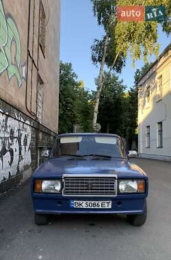 Седан ВАЗ 2107 2005 в Рівному
