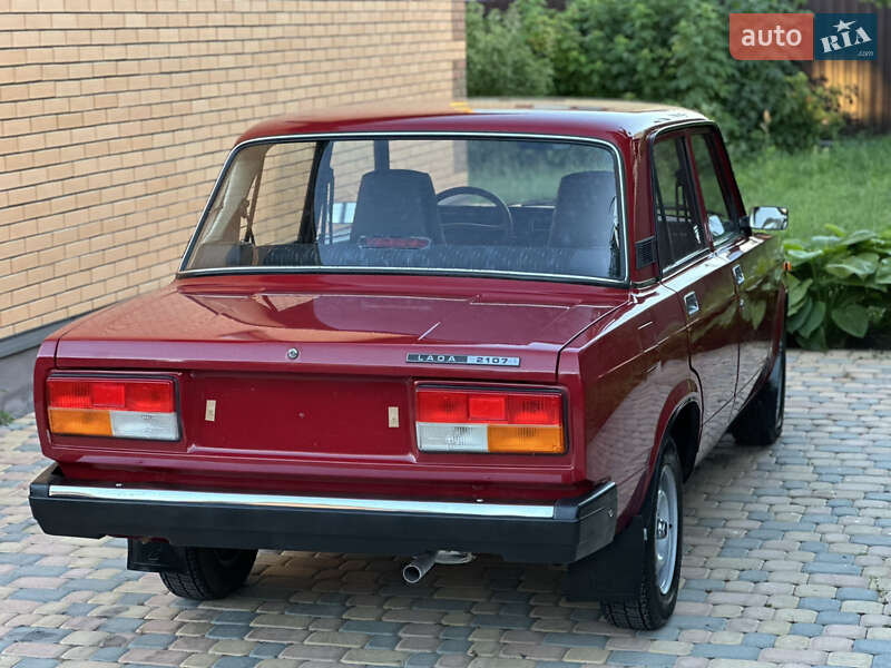 Седан ВАЗ / Lada 2107 2008 в Виннице