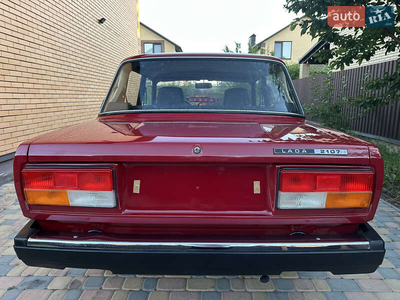 Седан ВАЗ / Lada 2107 2008 в Виннице