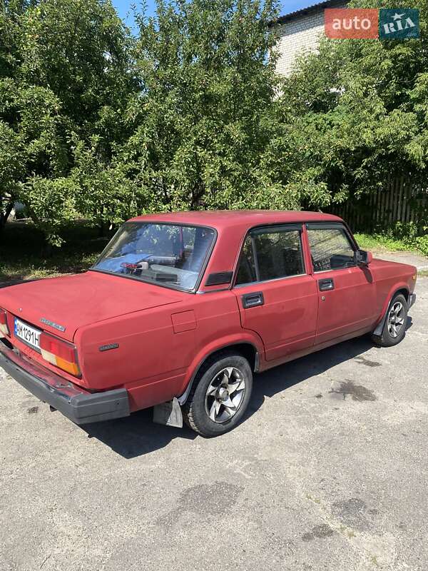 ВАЗ / Lada 2107 2005