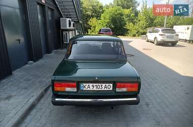 Седан ВАЗ 2107 1998 в Києві