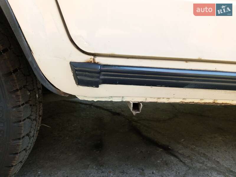 Седан ВАЗ / Lada 2107 1991 в Одессе