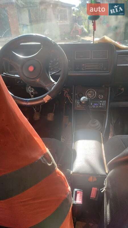 Седан ВАЗ / Lada 2107 2003 в Хмельницком