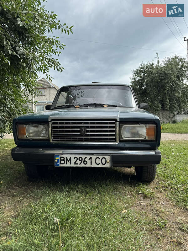 Седан ВАЗ / Lada 2107 2001 в Конотопе