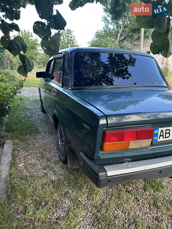 Седан ВАЗ / Lada 2107 2002 в Крижополі