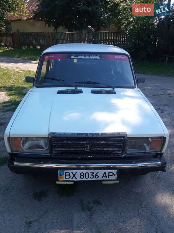 Седан ВАЗ / Lada 2107 2006 в Изяславе