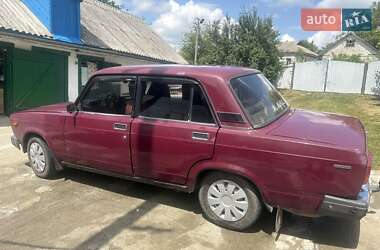 Седан ВАЗ 2107 2001 в 
