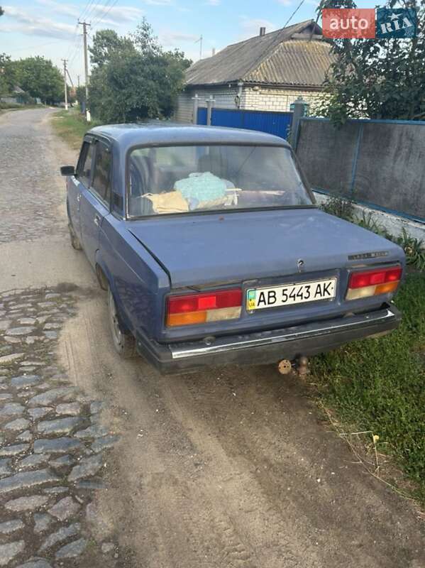 Седан ВАЗ / Lada 2107 2006 в Тростянце