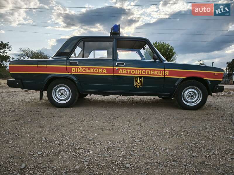 Седан ВАЗ / Lada 2107 2007 в Кривом Роге фото 22 Седан ВАЗ / Lada 2107 2007 в Кривом Роге