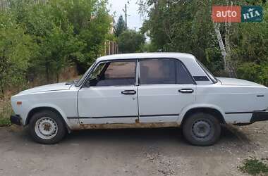 Седан ВАЗ 2107 2004 в 