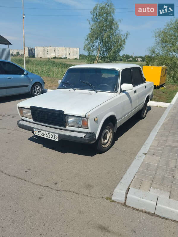Седан ВАЗ / Lada 2107 1997 в Балаклії