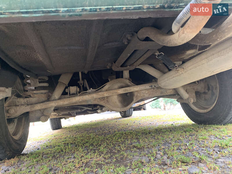 Седан ВАЗ / Lada 2107 2004 в Сваляве