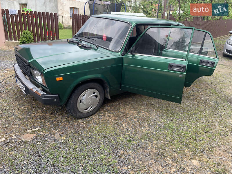 ВАЗ / Lada 2107 2004