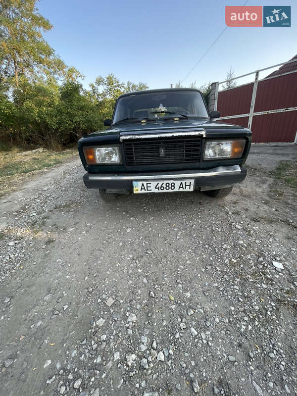 Седан ВАЗ / Lada 2107 2005 в Кам'янському